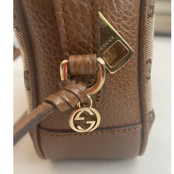 GUCCI GG Monogram Canvas Bree Crossbody EUC - Picture 4 of 13